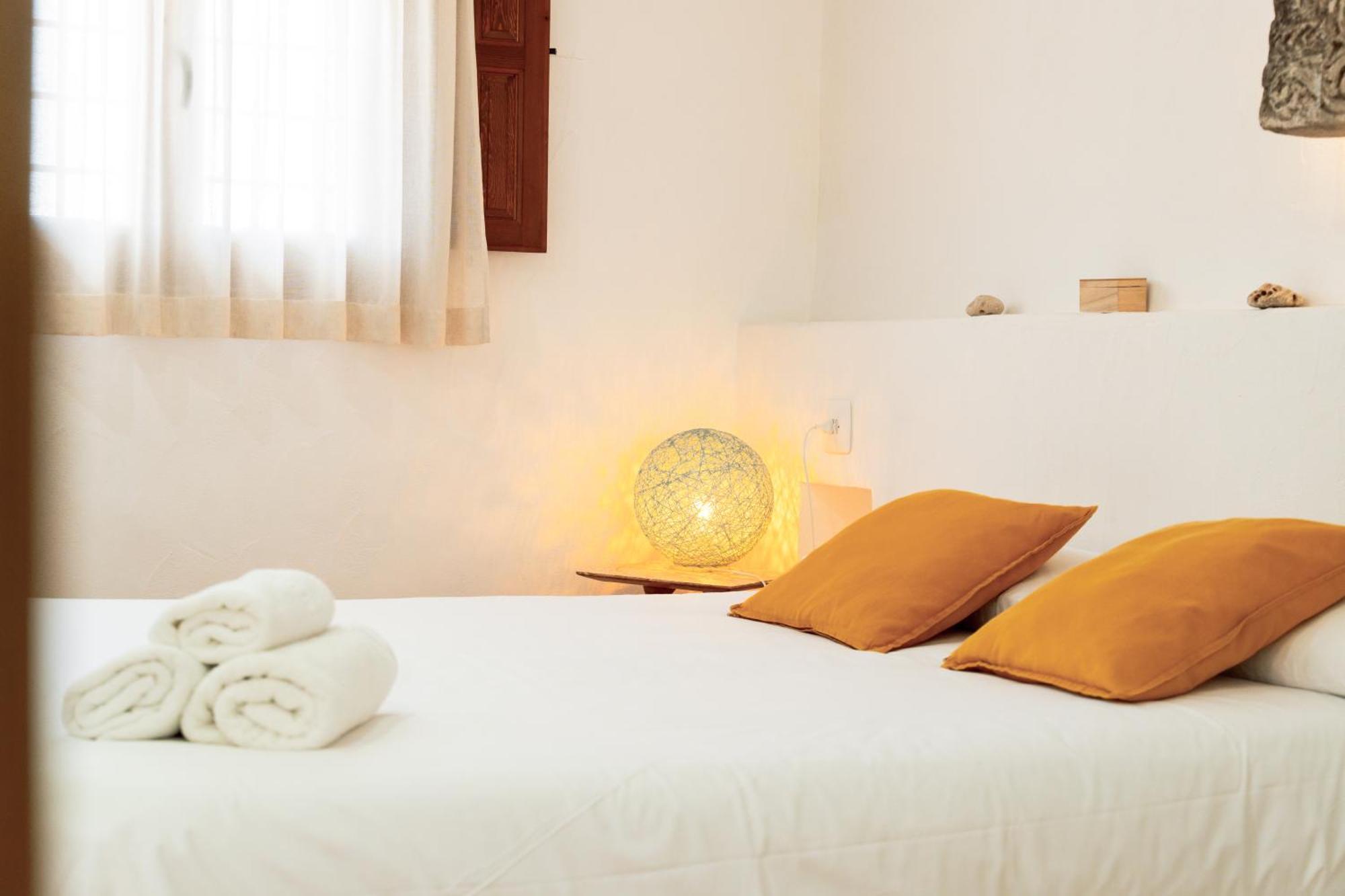 Origens III - Rustico Moderno Apartamento El Perello  Luaran gambar