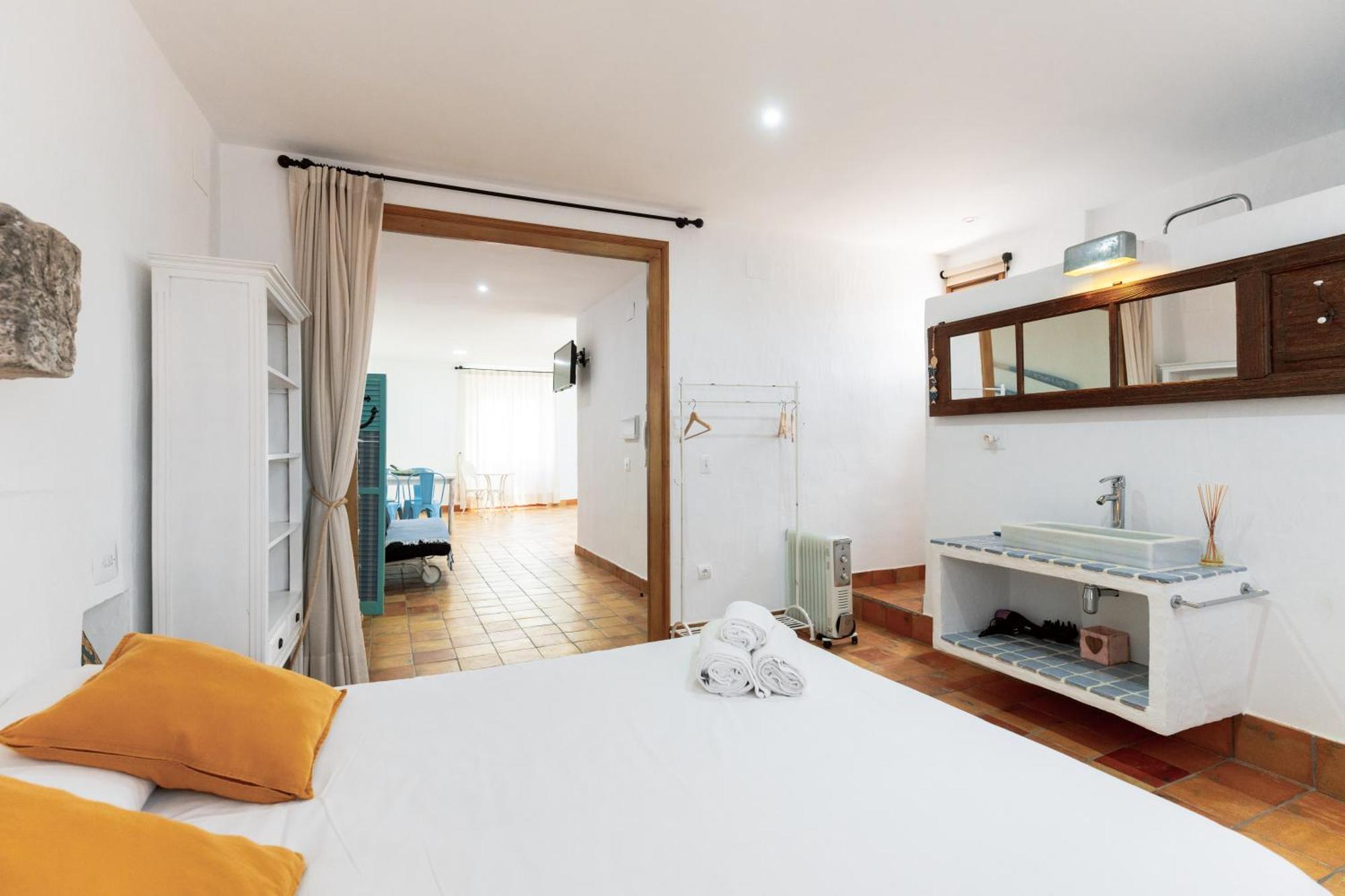 Origens III - Rustico Moderno Apartamento El Perello  Luaran gambar
